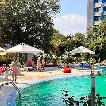 Hotel Aquapark Balada Saturn 3*