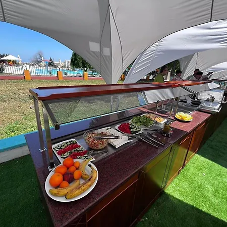 Hotel Aquapark Balada Saturn