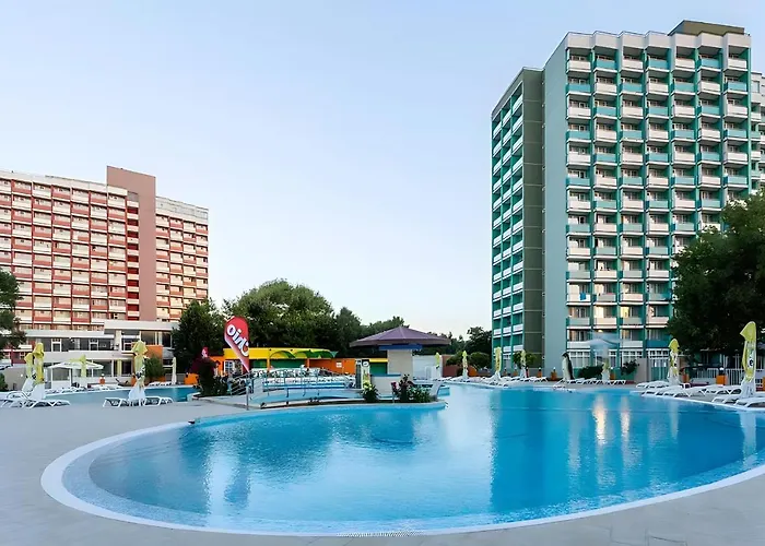 מלון Aquapark Balada Saturn מנגליה