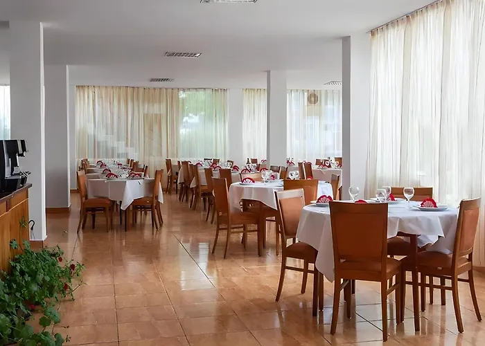 Aquapark Balada Saturn מלון מנגליה