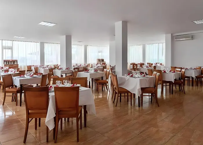 Aquapark Balada Saturn מלון מנגליה