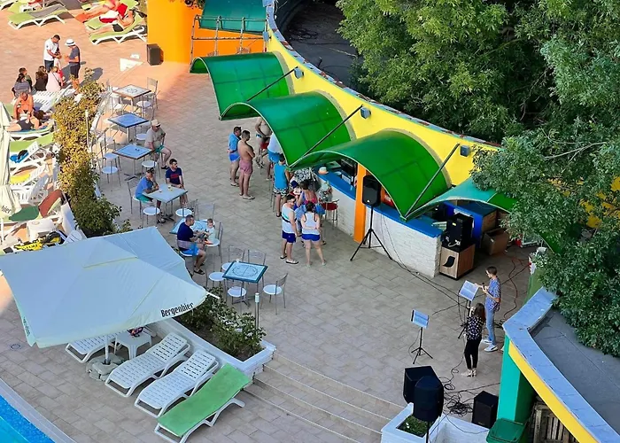 Aquapark Balada Saturn 3* מנגליה