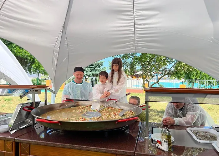 Aquapark Balada Saturn מלון מנגליה