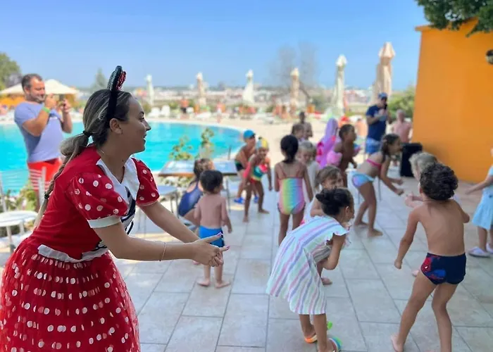 מלון Aquapark Balada Saturn מנגליה