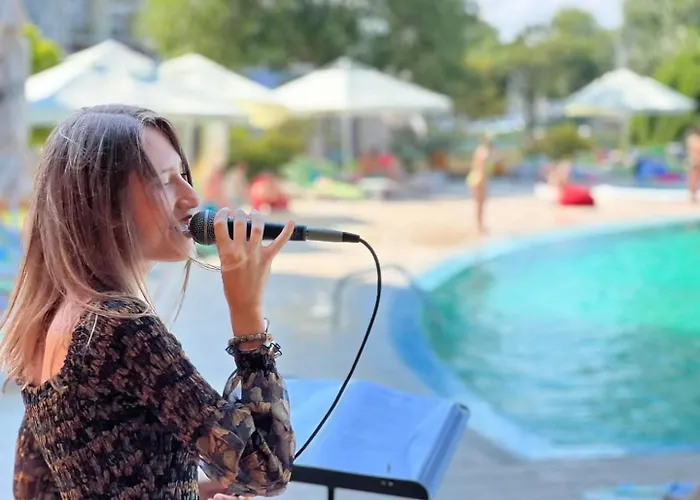 Aquapark Balada Saturn 3* מנגליה